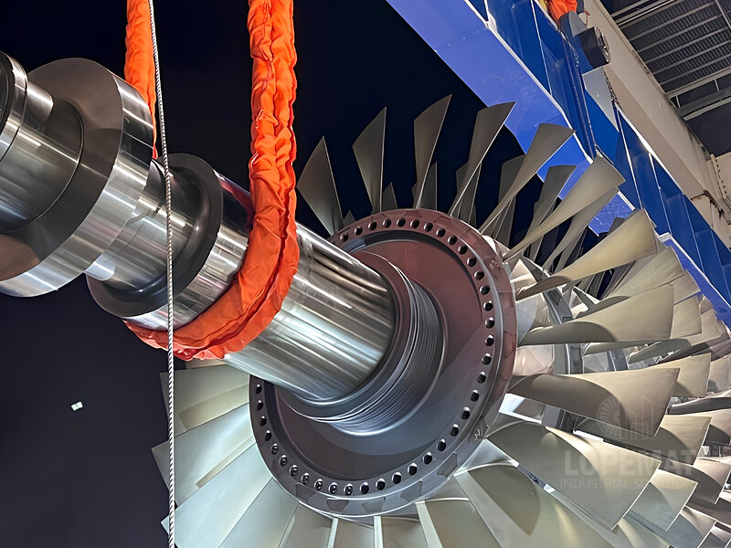 Rotor de compresor suspendido con eslingas